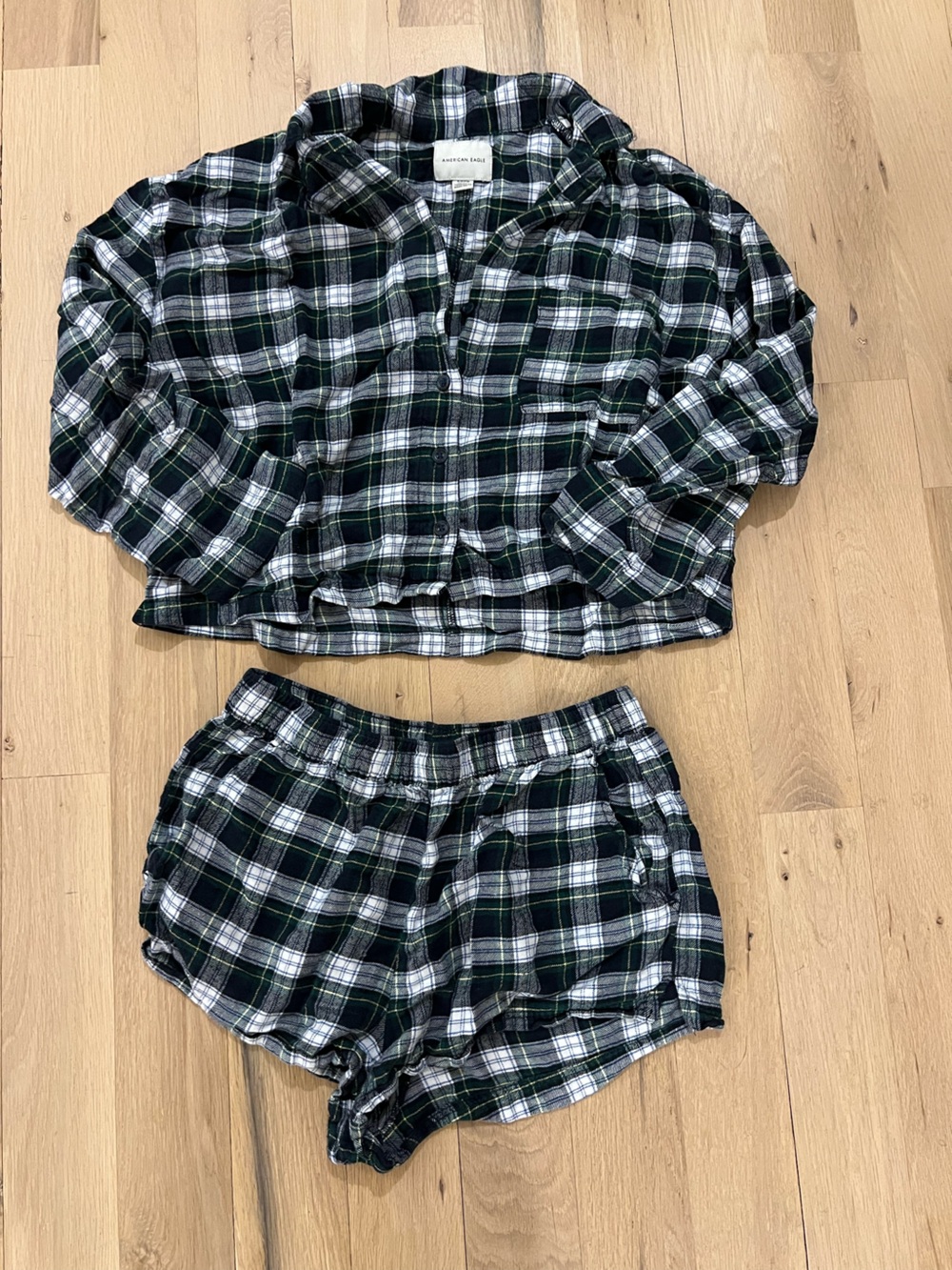 American Eagle Outfitters Green Black White Plaid Pajama Set